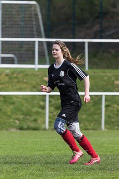 Bild 291 - wBJ SV Henstedt Ulzburg - TSV Sch�nberg : Ergebnis: 5:2